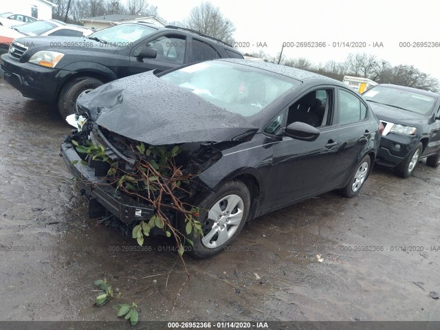 3KPFK4A79JE239059  kia forte 2018 IMG 1