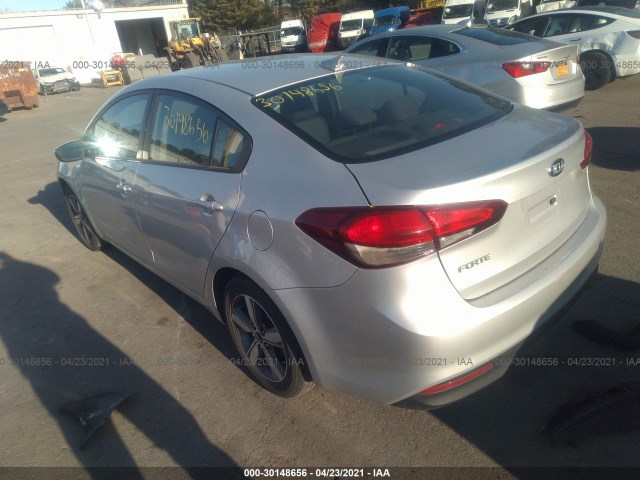 3KPFL4A71JE247721  kia forte 2018 IMG 2