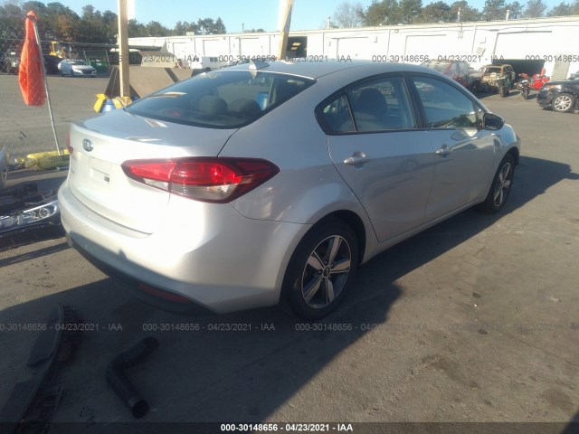 3KPFL4A71JE247721  kia forte 2018 IMG 3