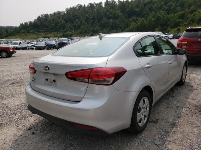 3KPFL4A74JE261757  kia  2018 IMG 3