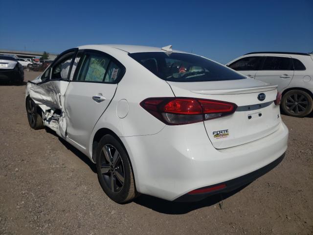 3KPFL4A75JE224507  kia  2018 IMG 2