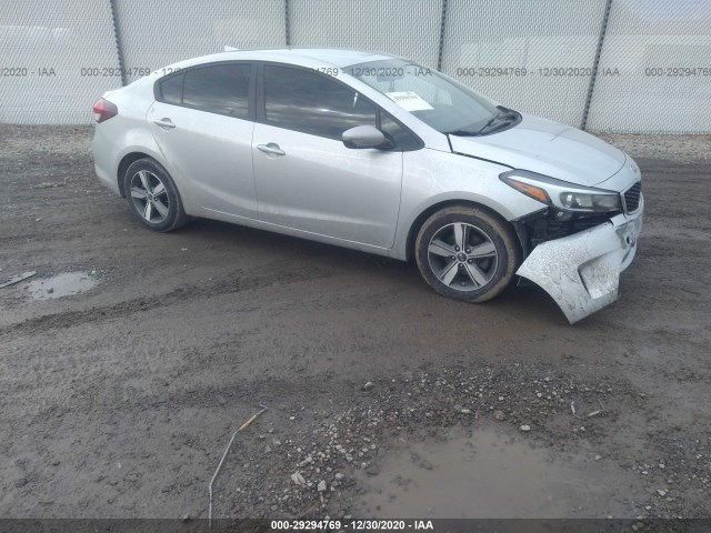 3KPFL4A79JE268753  kia forte 2018 IMG 0