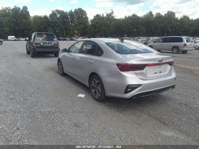 3KPF24AD7KE130462  kia forte 2019 IMG 2