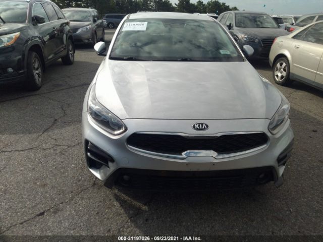 3KPF34ADXKE114415  kia forte 2019 IMG 5