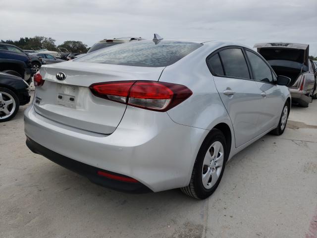 3KPFK4A74JE213338  kia forte lx 2018 IMG 3