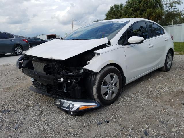 3KPFL4A75JE182761  kia forte lx 2018 IMG 1