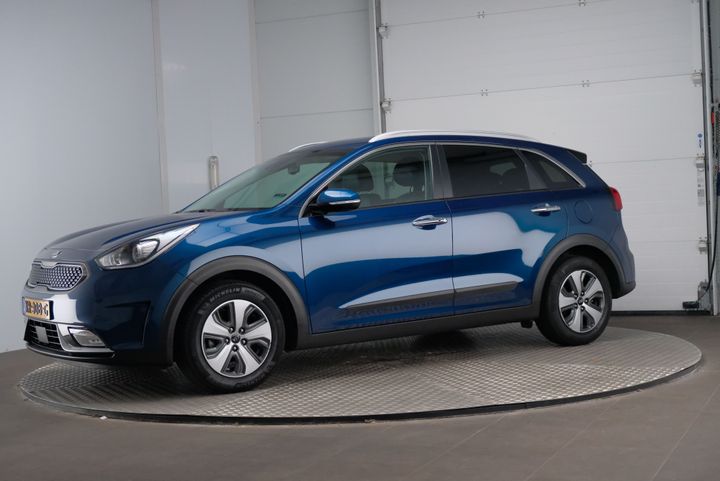 KNACC81CGH5015229  kia niro 2016 IMG 0