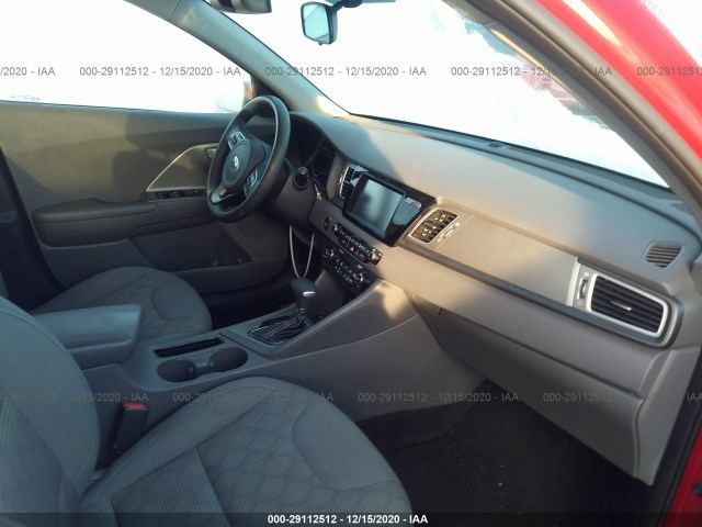 KNDCB3LC0H5070854  kia niro 2017 IMG 4