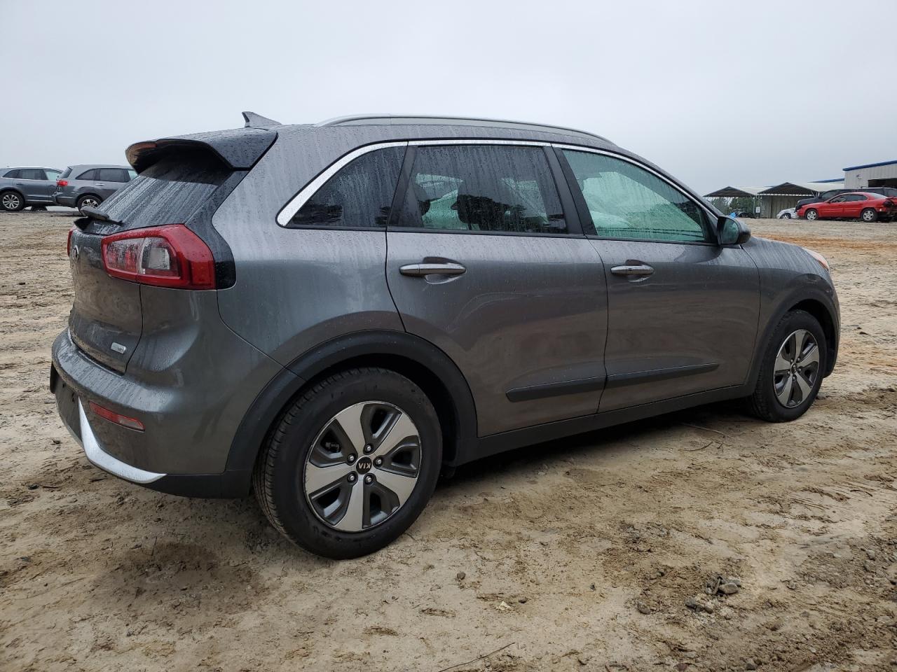 KNDCB3LC0J5117421  kia niro 2017 IMG 2