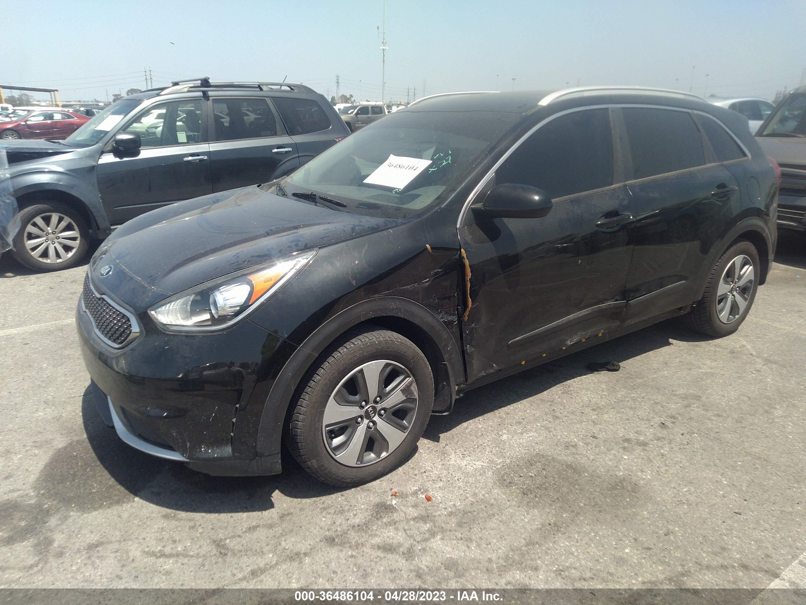 KNDCB3LC1H5098906  kia niro 2017 IMG 1