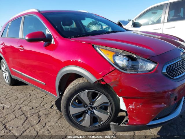 KNDCB3LC4H5102883  kia niro 2017 IMG 5