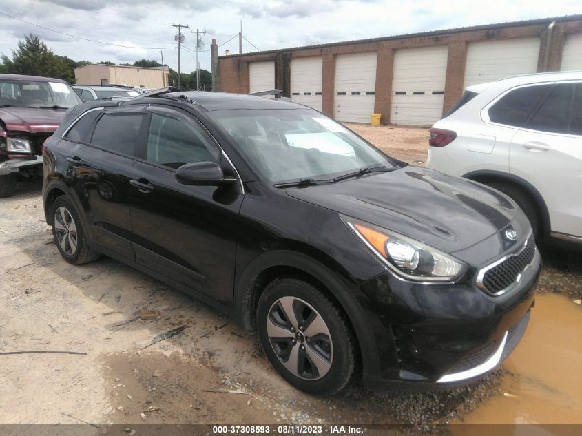 KNDCB3LC7H5057146  kia niro 2017 IMG 0