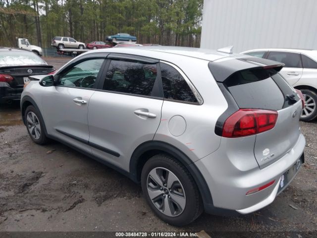 KNDCB3LC9H5050201  kia niro 2017 IMG 2