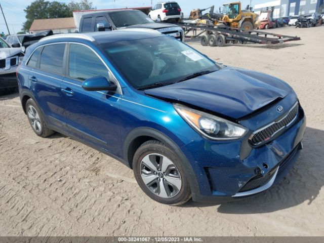 KNDCB3LCXJ5113599  kia niro 2017 IMG 0