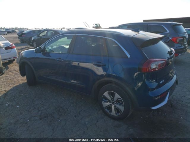 KNDCC3LC0H5096139  kia niro 2017 IMG 2