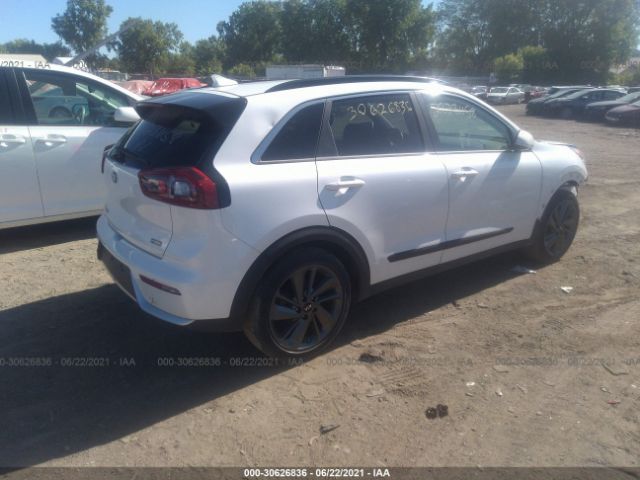 KNDCC3LC7H5092475  kia niro 2017 IMG 3