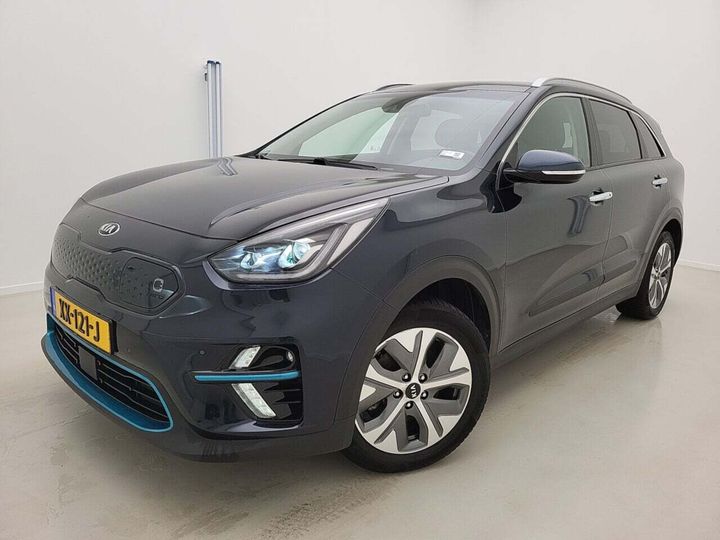 KNACC81GFK5006382  kia niro 2019 IMG 0