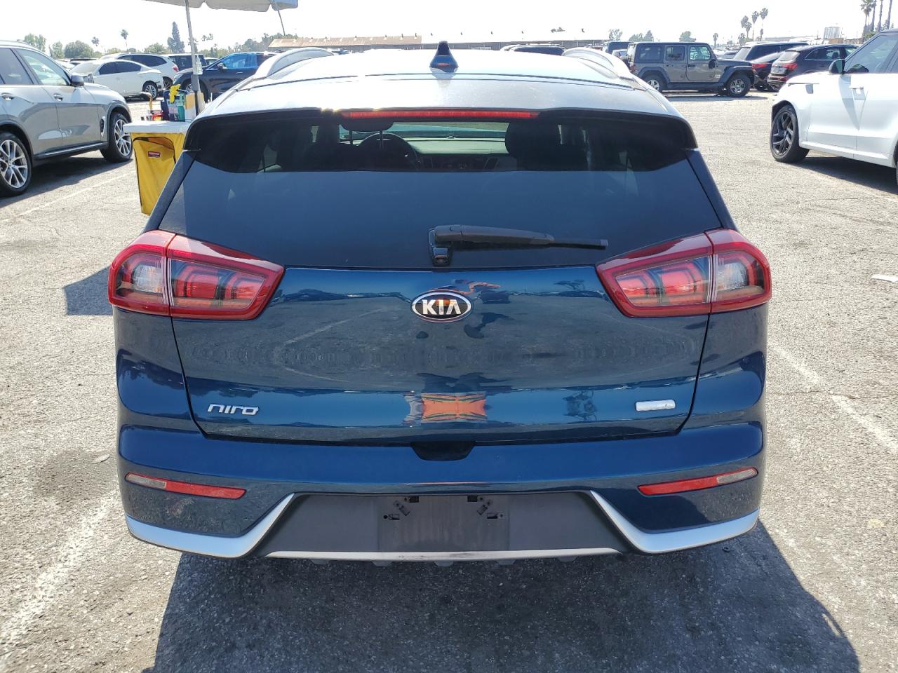 KNDCB3LC3J5161008  kia niro 2018 IMG 5