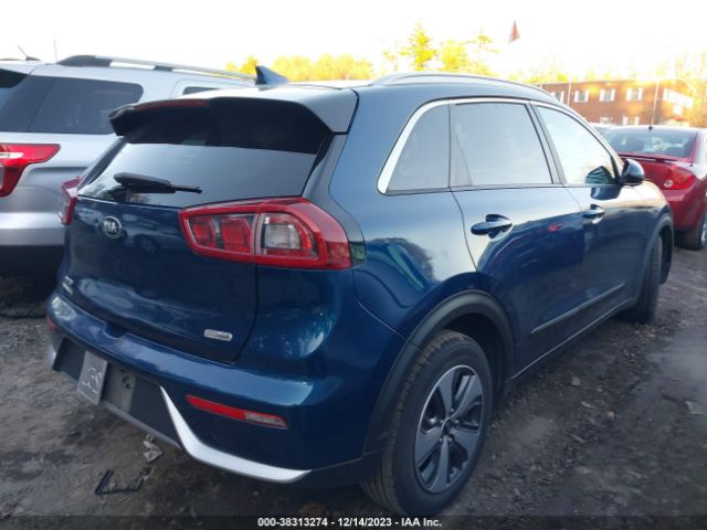 KNDCB3LC4J5211155  kia niro 2018 IMG 3