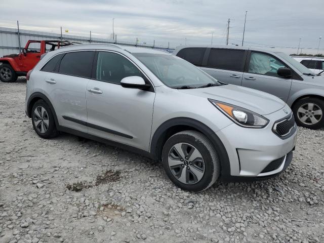 KNDCB3LC4K5233965  kia niro 2019 IMG 3