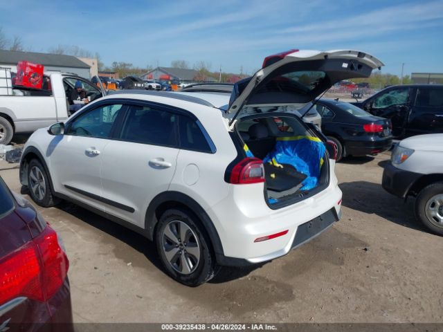 KNDCB3LC6K5217332  kia niro 2018 IMG 2