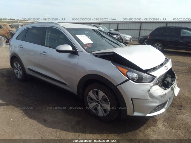 KNDCB3LC7J5156832  kia niro 2018 IMG 0