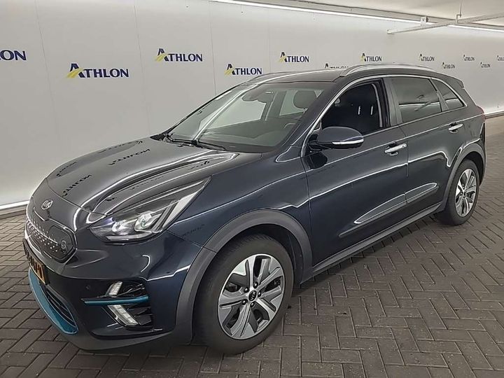 KNACC81GFK5008838  kia niro 2019 IMG 0