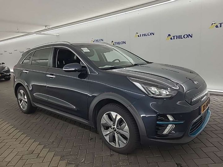 KNACC81GFK5008838  kia niro 2019 IMG 1