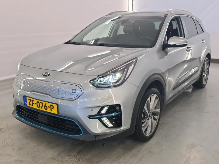 KNACC81GFK5009516  kia niro 2019 IMG 0