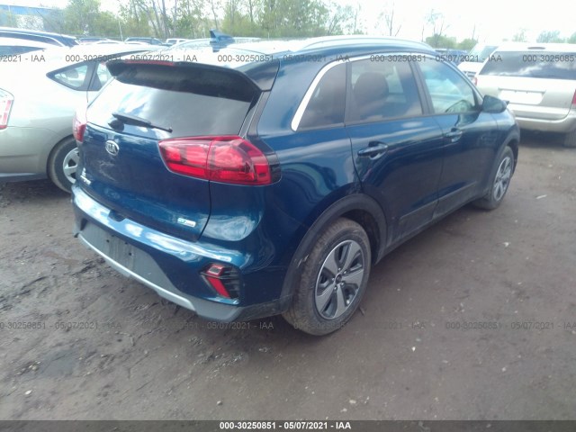 KNDCB3LC7L5425303  kia niro 2020 IMG 3