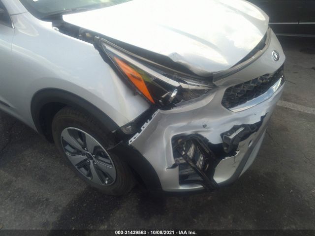 KNDCB3LCXL5438837  kia niro 2020 IMG 5