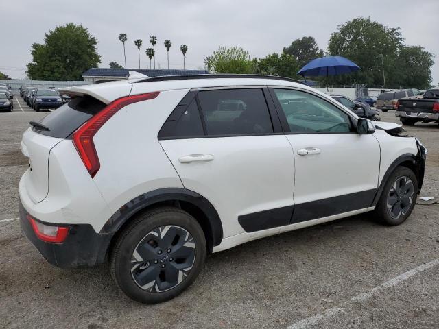 KNDCR3L16P5027791  kia niro 2022 IMG 2