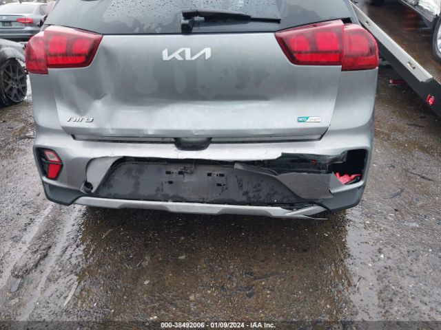 KNDCM3LD3N5543371  kia niro plug-in hybrid 2022 IMG 5