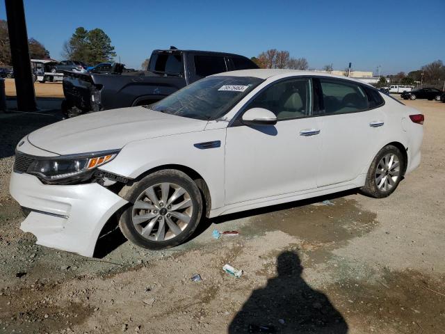 5XXGU4L30HG128183  kia optima 2017 IMG 0