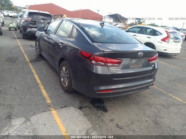 5XXGT4L19HG175665  kia optima 2017 IMG 2