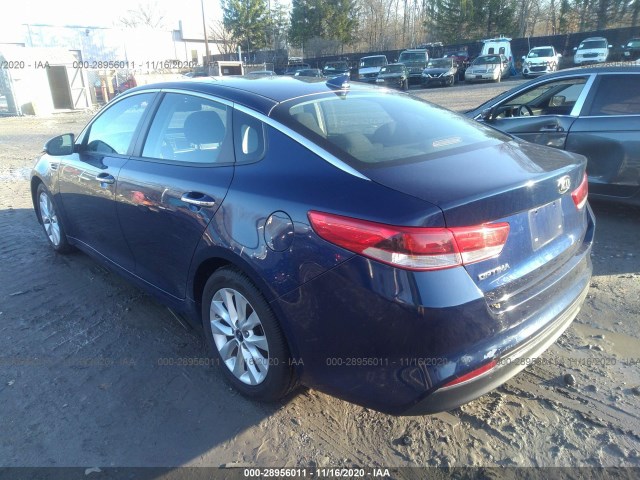 5XXGT4L30HG165799  kia optima 2017 IMG 2