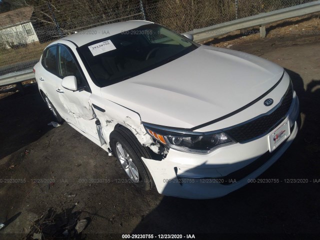 5XXGT4L33HG162279  kia optima 2017 IMG 0