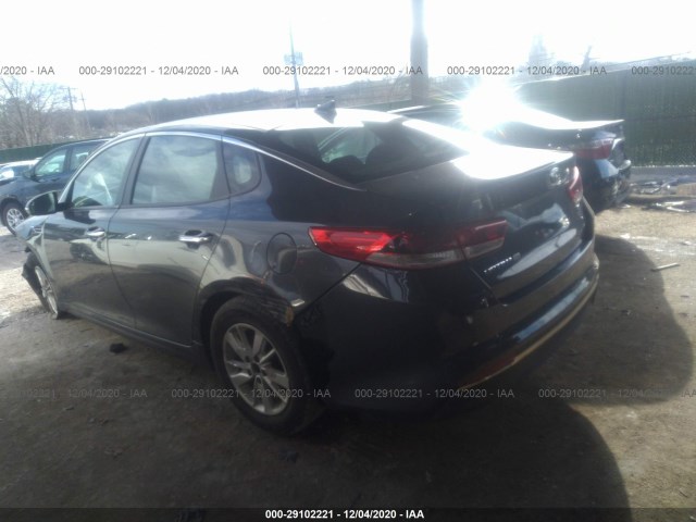 5XXGT4L33HG177896  kia optima 2017 IMG 2