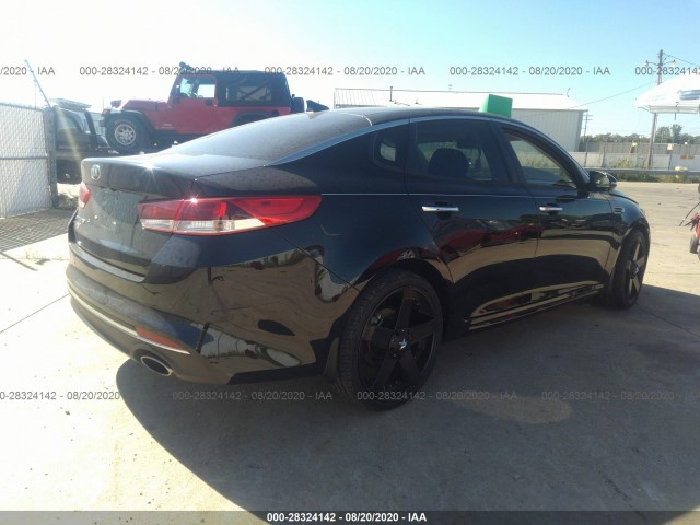 5XXGT4L36JG235439  kia optima 2018 IMG 3