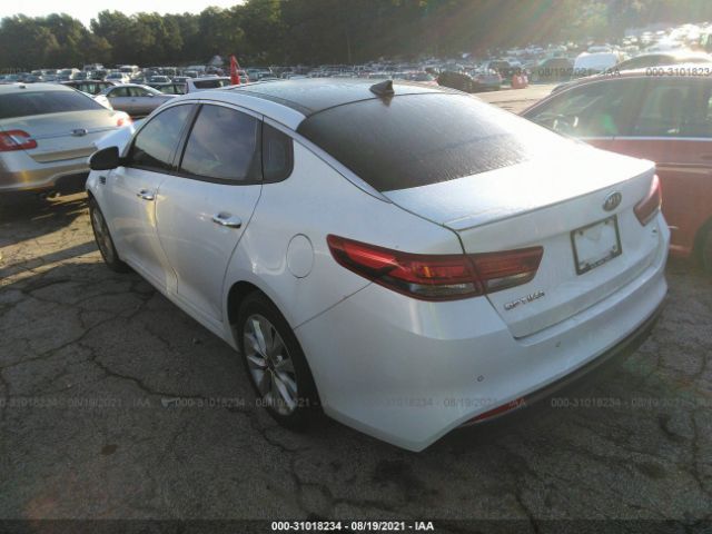 5XXGT4L38JG240691  kia optima 2018 IMG 2