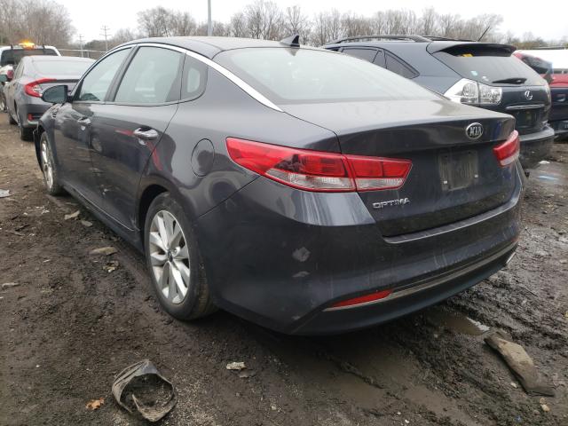 5XXGT4L3XHG155880  kia optima 2017 IMG 2