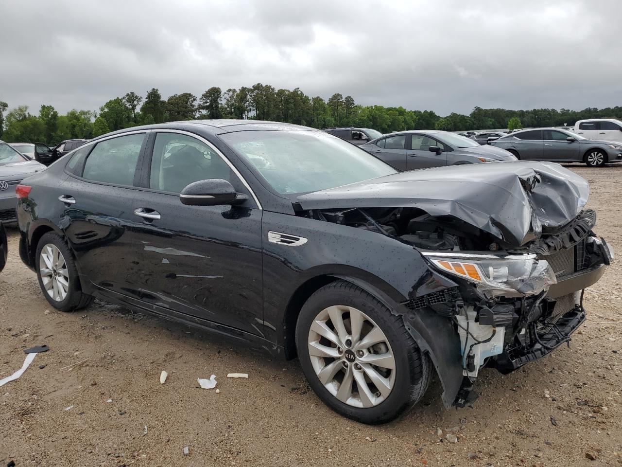 5XXGU4L31JG223745  kia optima 2018 IMG 3