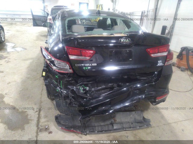 5XXGT4L32JG245661  kia optima 2018 IMG 5