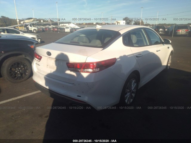 5XXGT4L33JG252411  kia optima 2018 IMG 3