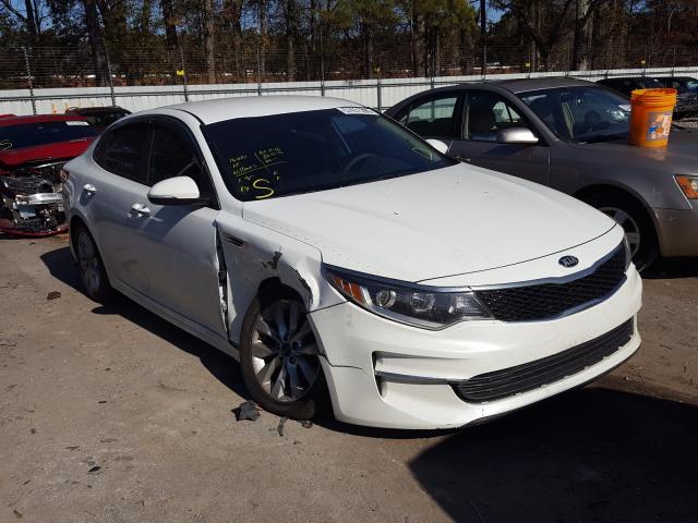 5XXGT4L35JG252197  kia  2018 IMG 0