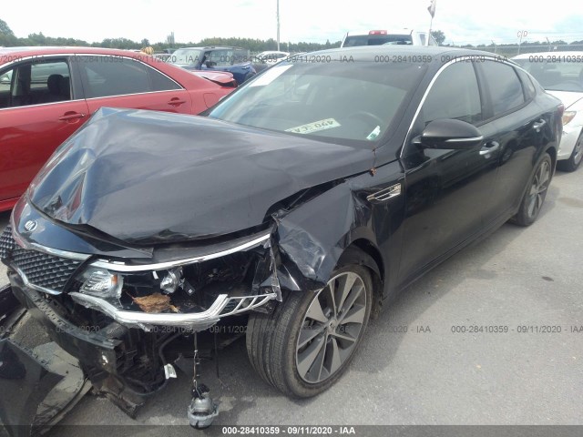 5XXGT4L38JG253022  kia optima 2018 IMG 1