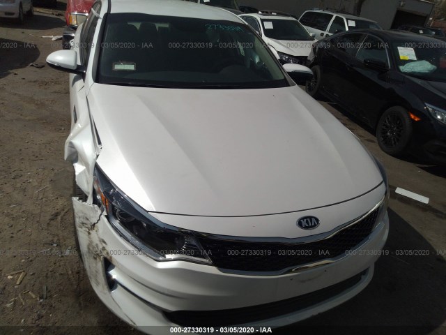 5XXGT4L38JG259757  kia optima 2018 IMG 5