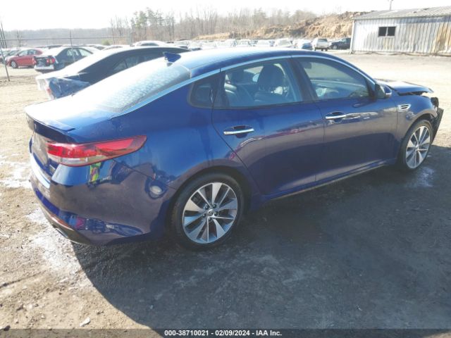 5XXGT4L3XJG250641  kia optima 2018 IMG 3