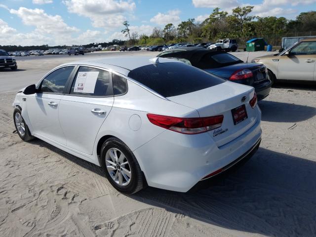 5XXGT4L35JG228126  kia optima lx 2018 IMG 2