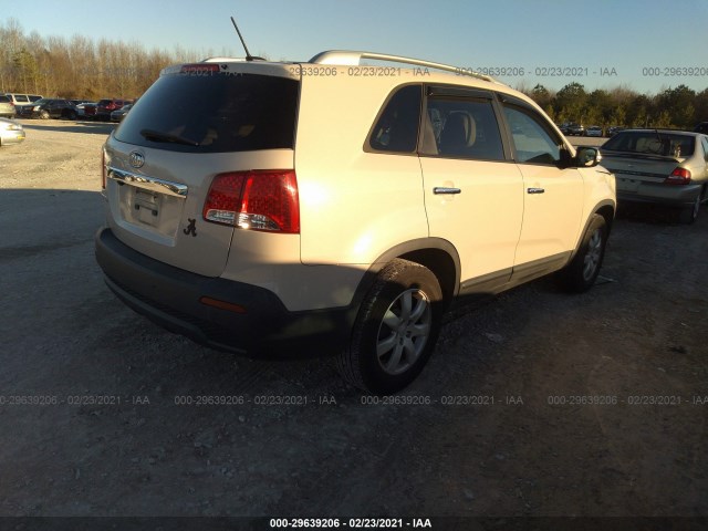 5XYKT3A12BG015413  kia sorento 2011 IMG 3